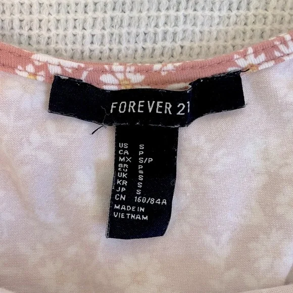 Forever 21 Women’s Floral Mini Dress - Picture 4 of 4